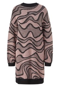 Pull tricoté en rose doux avec des motifs ondulés noirs. Il présente un col rond et des poignets côtelés, fabriqué dans un tissu texturé.