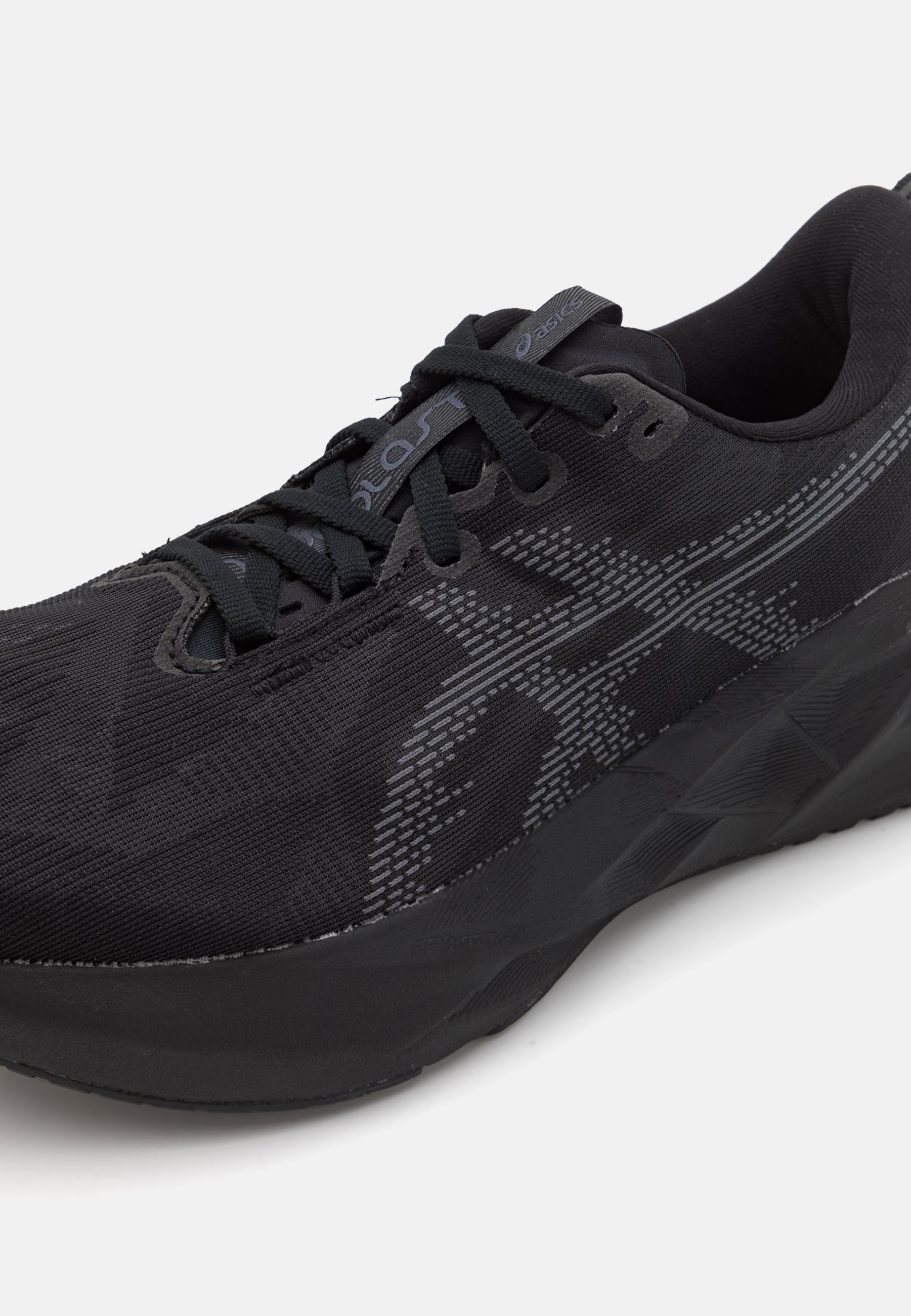 ASICS NOVABLAST 5 - Road running shoes - black/carrier grey