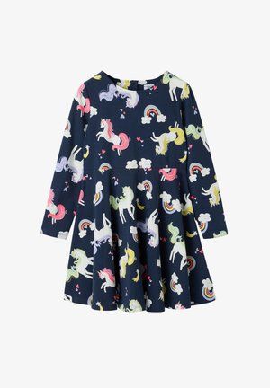 Robe à manches longues bleu marine en coton doux, ornée d'un motif fantaisiste de licornes, de nuages et d'arcs-en-ciel aux couleurs pastel.