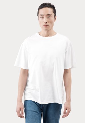 Camiseta básica - white