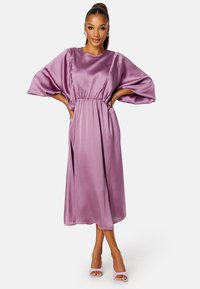 Bubbleroom SATIN MIDI DRESS - Sukienka koktajlowa