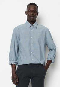 Marc O'Polo REGULAR MIT FINELINER-STREIFEN - Hemd - multi tranquil teal