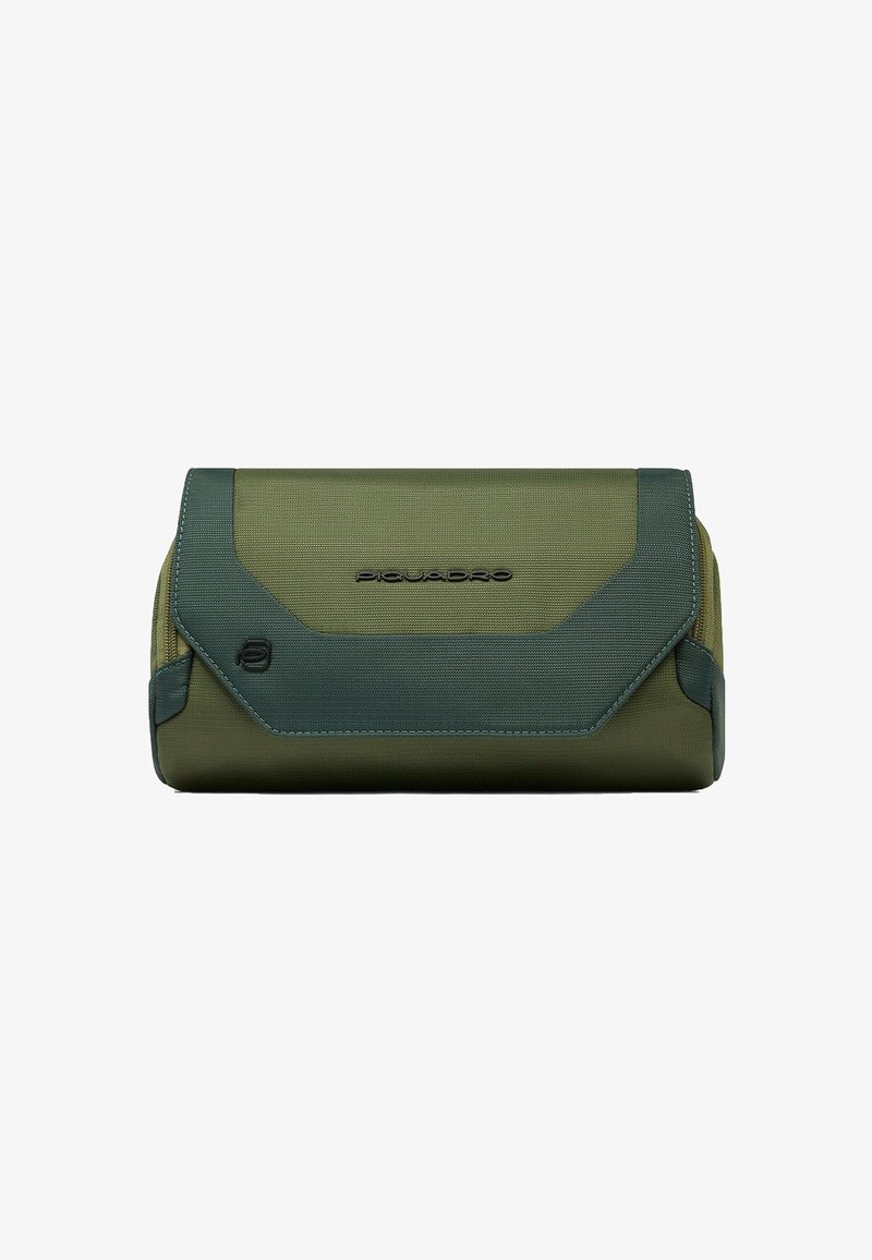 Pochette en tissu vert avec un design structuré, comportant des accents vert foncé, un logo de marque, et une surface texturée pour une meilleure durabilité.