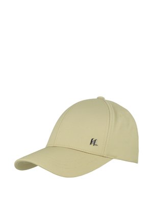 Hellbeige Baseballkappe mit kleinem schwarz-silbernem "KL" Logo auf dem linken Vorderpanel, gebogenem Schirm und abgestepptem Paneldesign.