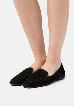 Mocassins - black
