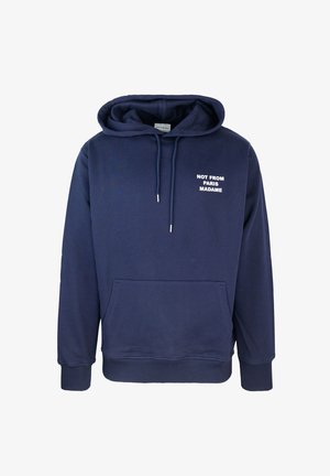 Felpa blu navy realizzata in morbido tessuto, con tasca frontale, cappuccio con cordino regolabile e testo stampato bianco: "NON DA PARIGI MADAME."