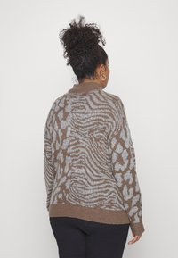 Vero Moda Curve Sweter