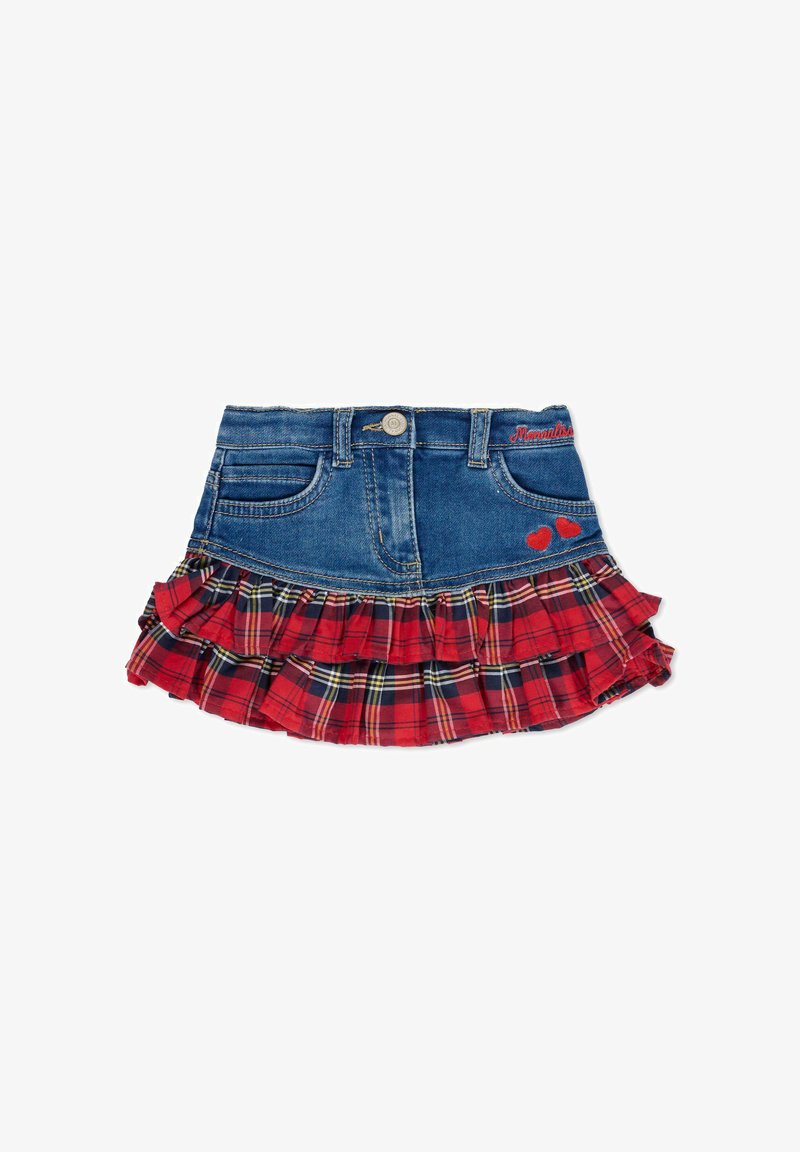 Gonna di jeans con una parte superiore blu e un orlo arricciato in plaid rosso. Presenta tasche frontali e dettagli ricamati, tra cui ciliegie.