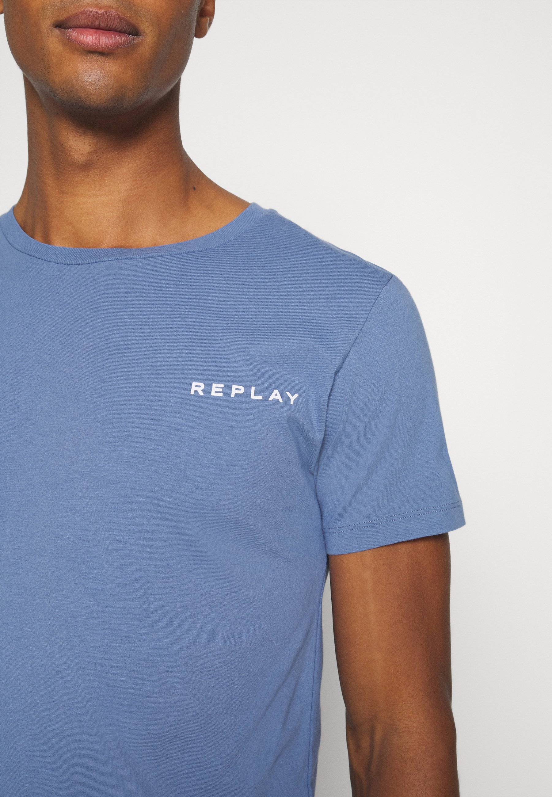 Men TEE - Basic T-shirt Men TEE - Basic T-shirt