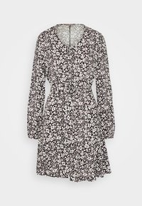 Schwarzes Blumenkleid mit langen Ärmeln, V-Ausschnitt, tailliertem Bund und Rüschensaum. Das Kleid zeigt kleine weiße und rosa Blumen auf einem dunklen Hintergrund.