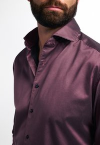 Eterna SOFT LUXURY SHIRT - MODERN FIT - Businesshemd - lila