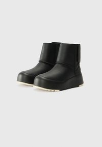 UGG CLASSIC STREETSCAPE - Zimske čizme - black/jasmine