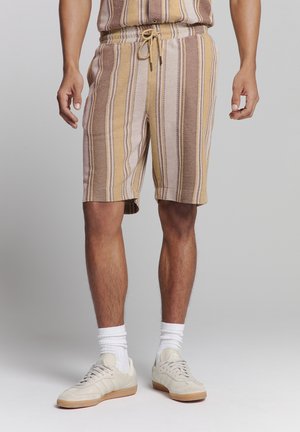 Shorts - yellow
