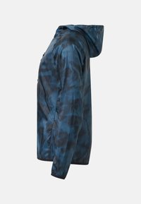 Veste à capuche à motifs bleu foncé et noir avec manches longues, vue de côté sur un fond clair uni.