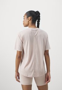 Jordan DIAMOND - T-shirt de sport - particle beige