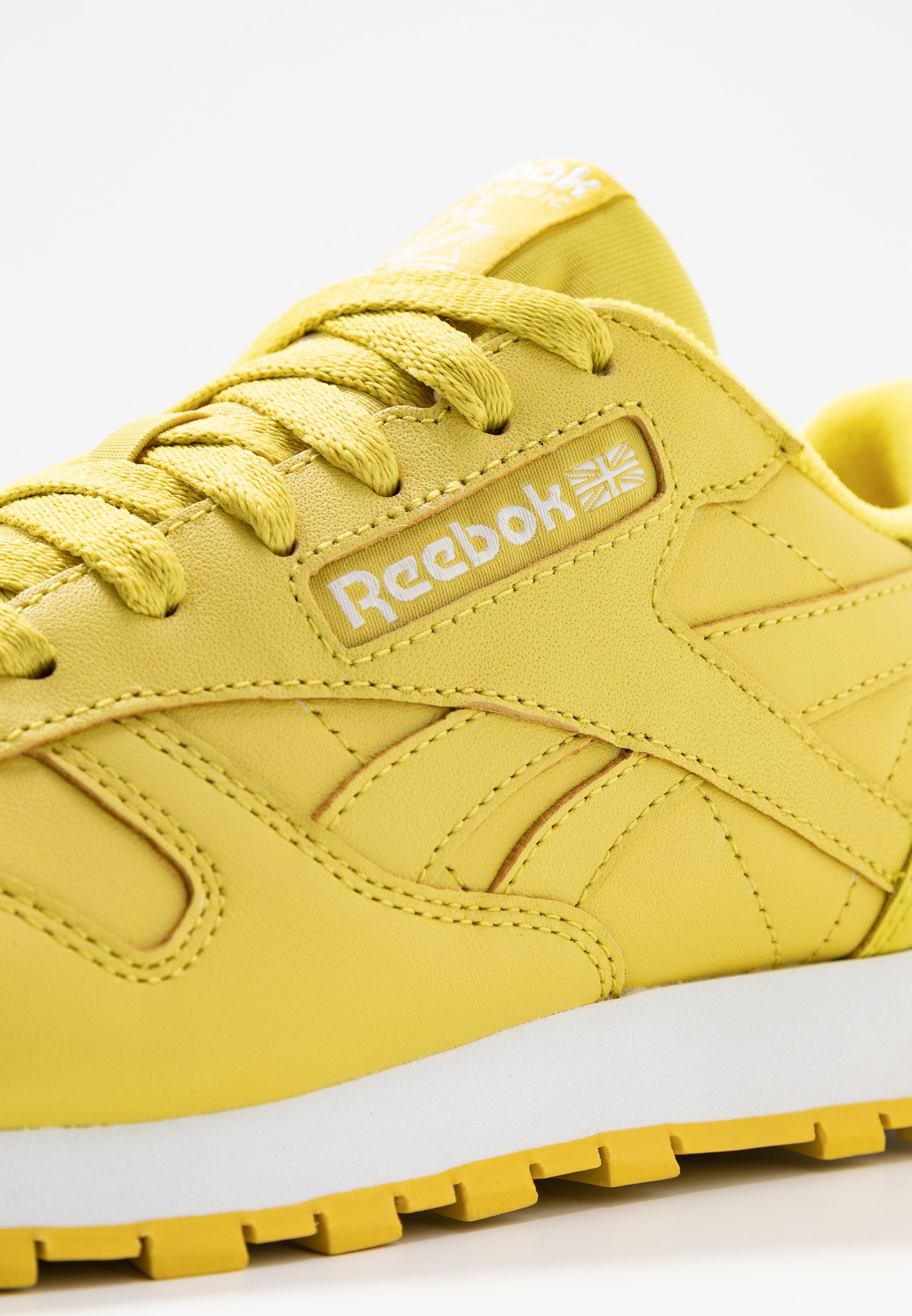 CLASSIC Sneakers utility yellowwhite CLASSIC Sneakers utility yellowwhite
