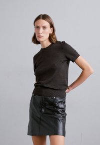 Theory TEE - T-shirts print - mink