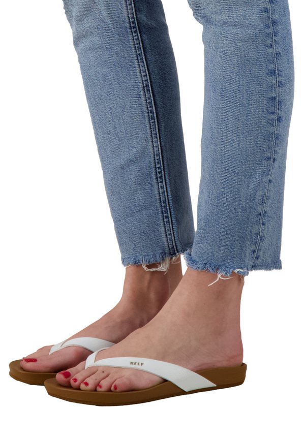 CUSHION COURT - T-bar sandals - cloud3