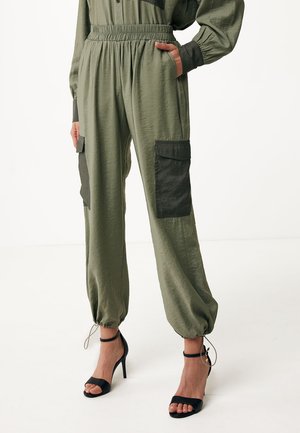 Cargo trousers - khaki