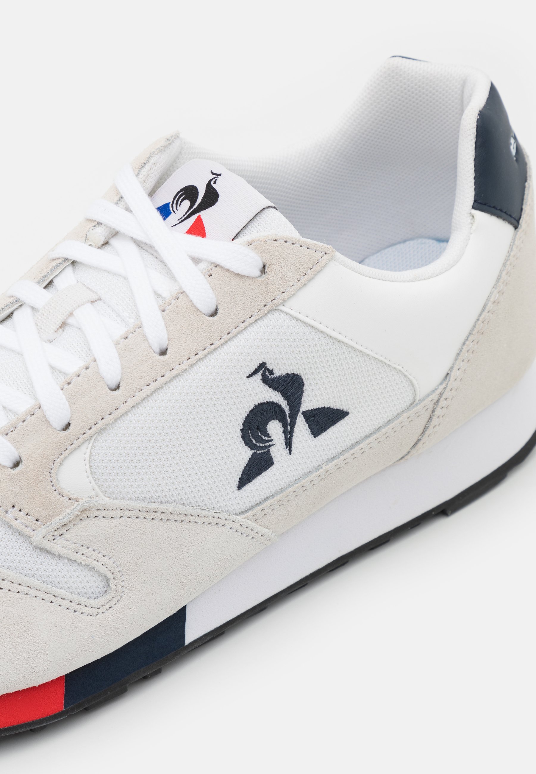 le coq sneaker