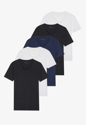 Pak od šest v-neck majica u mornarsko plavoj, crnoj i bijeloj boji. Mješavina pamuka, kratki rukavi, regularni kroj, s oznakama vidljivim na izrezu.