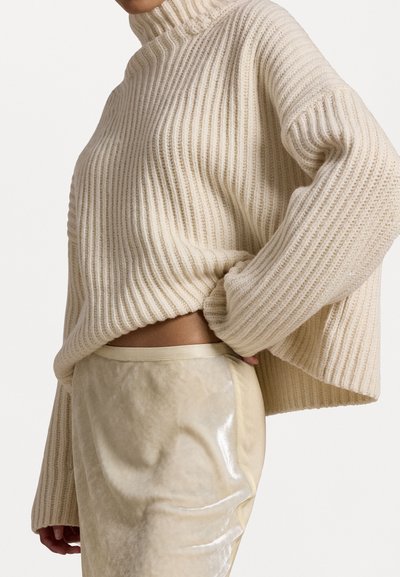 Polo Ralph Lauren BIAS-CUT VELVET MERMAID SKIRT - Puzdrová sukňa - cream