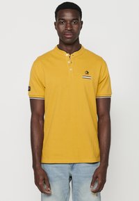 SHORT SLEEVE  - Pamata T-krekls - amarillo   yellow