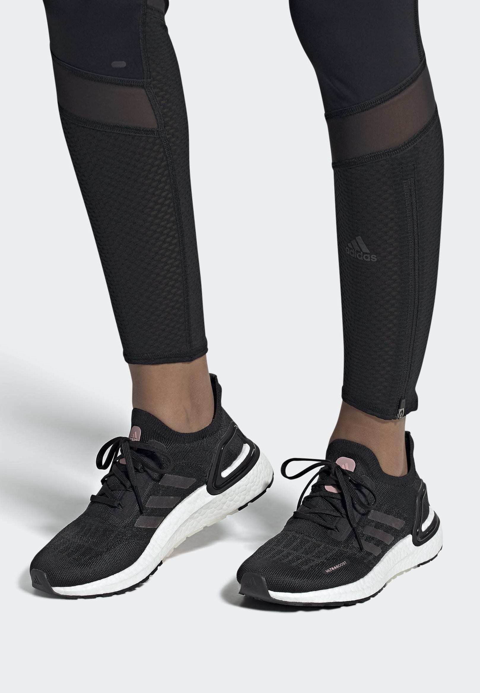 ULTRABOOST SUMMER.RDY SHOES - Chaussures de running neutres - black ULTRABOOST SUMMER.RDY SHOES - Chaussures de running neutres - black
