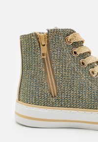 Friboo Baskets montantes - gold