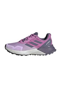 Lichte trailrunningschoen in paars en grijs. Heeft een bovenwerk van mesh, een gepolsterde kraag en een getextureerde rubberen zool voor grip.