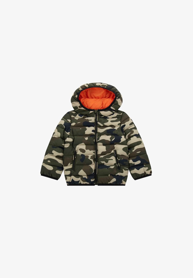 Giacca a vento camouflage con cappuccio, caratterizzata da un motivo verde scuro, beige e nero, con un interno arancione. Tasche davanti con zip.