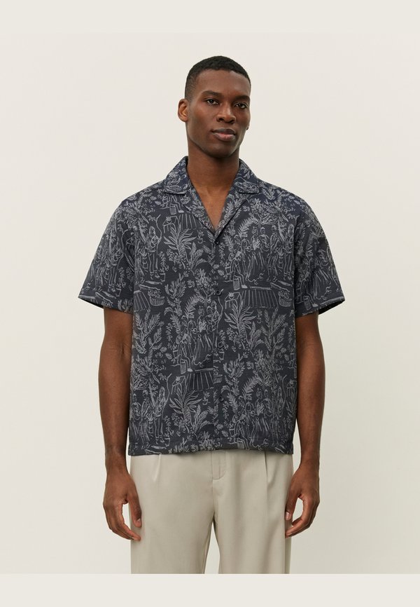 LESLEY DANCING - Shirt