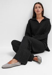 Selected Femme SLFFRIDA STRUCTURE PANTS - Nadrágok - black