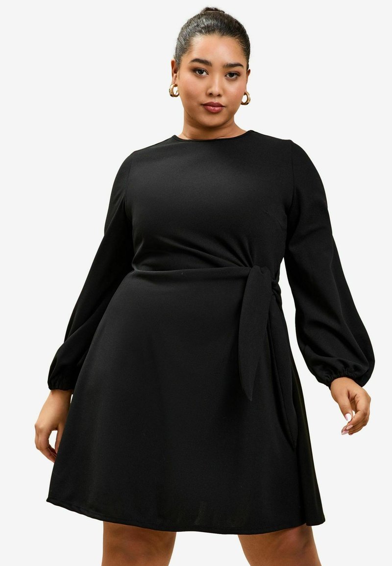 Lipsy - PLUS SIZE FIT - LONG SLEEVE TIE SIDE - Jersey dress - black, Enlarge