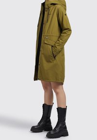 khujo Parka - green