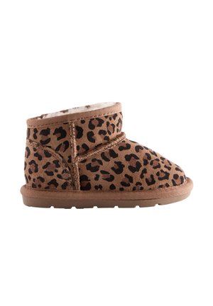 Braune Stiefeletten mit Leopardenmuster, weichem Futter, gestickten Akzenten und Gummisohle, mit abgerundeter Spitze und niedriger Höhe.