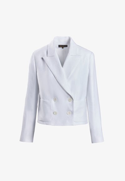 Balta dvigubo užsegimo švarkas, pagamintas iš lygaus audinio, su įpjovomis ant apykaklės, dviem priekinėmis kišenėmis ir apvaliais baltais mygtukais.