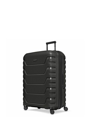 Schwarzer Hartschalenkoffer mit strukturierten horizontalen Rillen, vier Spinner-Rollen und einem ausgezogenen Teleskopgriff.