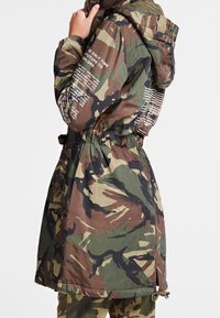 Guess Parka