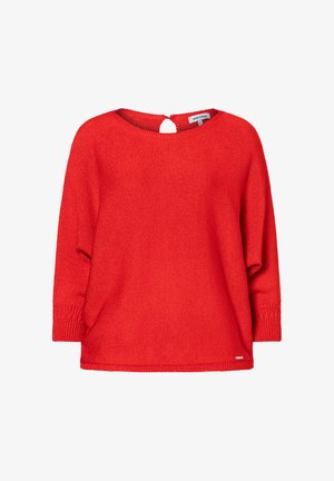 Felrode gebreide trui met driekwart mouwen, ronde halslijn en een kleine sleutelgatsluiting aan de achterkant.