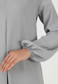 Modanisa CREW NECK -MODEST-TAVIN - Maxikleid - grey