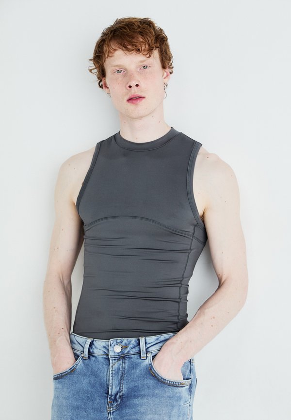 SERVANDO MID RISE - Jeans Tapered Fit - zailor wash2