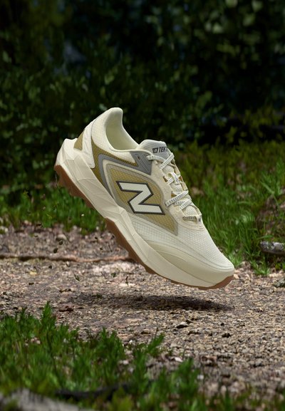 New Balance TEKTREL UTILITY