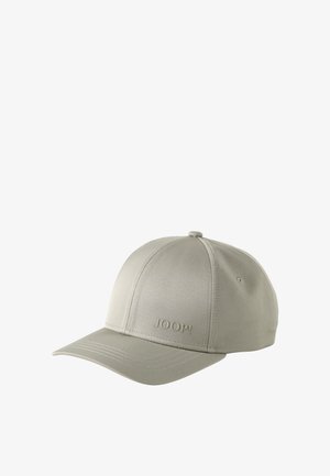 Lichtgrijze baseballpet met een gebogen klep en een klein knoopje bovenop, met subtiele "JOOP!" branding op het voorpaneel.