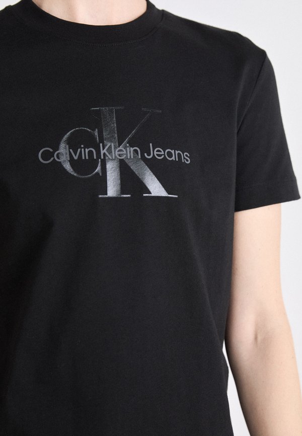 GLOSSY MONOLOGO REGULAR TEE - Print T-shirt4