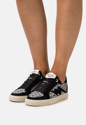 MONOGRAM - Sneakers basse - noir flash