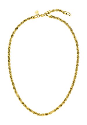 Gouden gedraaide koordketting met een karabijnsluiting en een klein rond merkteken vlakbij de sluiting op een witte achtergrond.