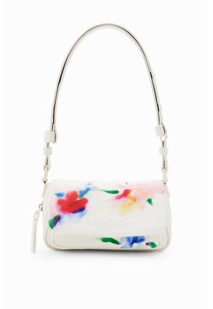 Sac d'épaule blanc avec des motifs floraux abstraits et colorés et une bandoulière réglable, avec un rabat à l'avant et un détail de tirette de fermeture éclair.