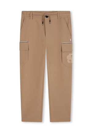 Tan cargos med elastisk talje, justerbar snor, sidelommer og en tekstureret grafikdetalje på cargo-lommen.