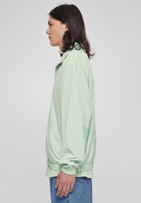 Urban Classics Bomber tipa jaka - vintagegreen